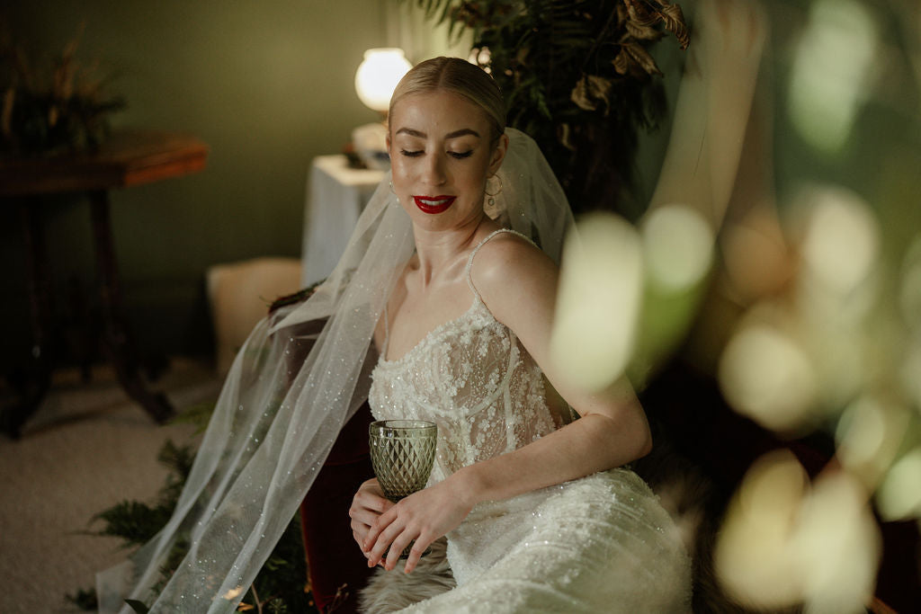 Emily - Glitter Veil Bridal Bow, White
